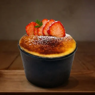 神戸・南京町で春の甘美体験！「恋氷」が贈る4月限定“グリークヨーグルトブリュレ”3種が登場